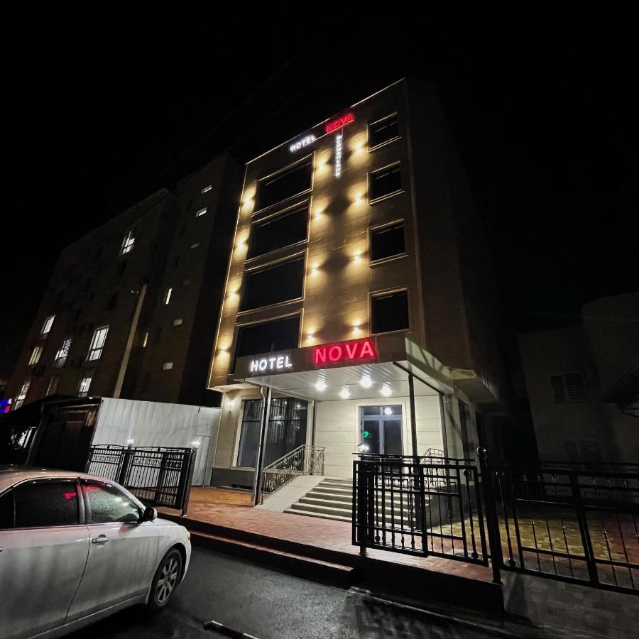 Hotel Nova Bișkek Exterior foto